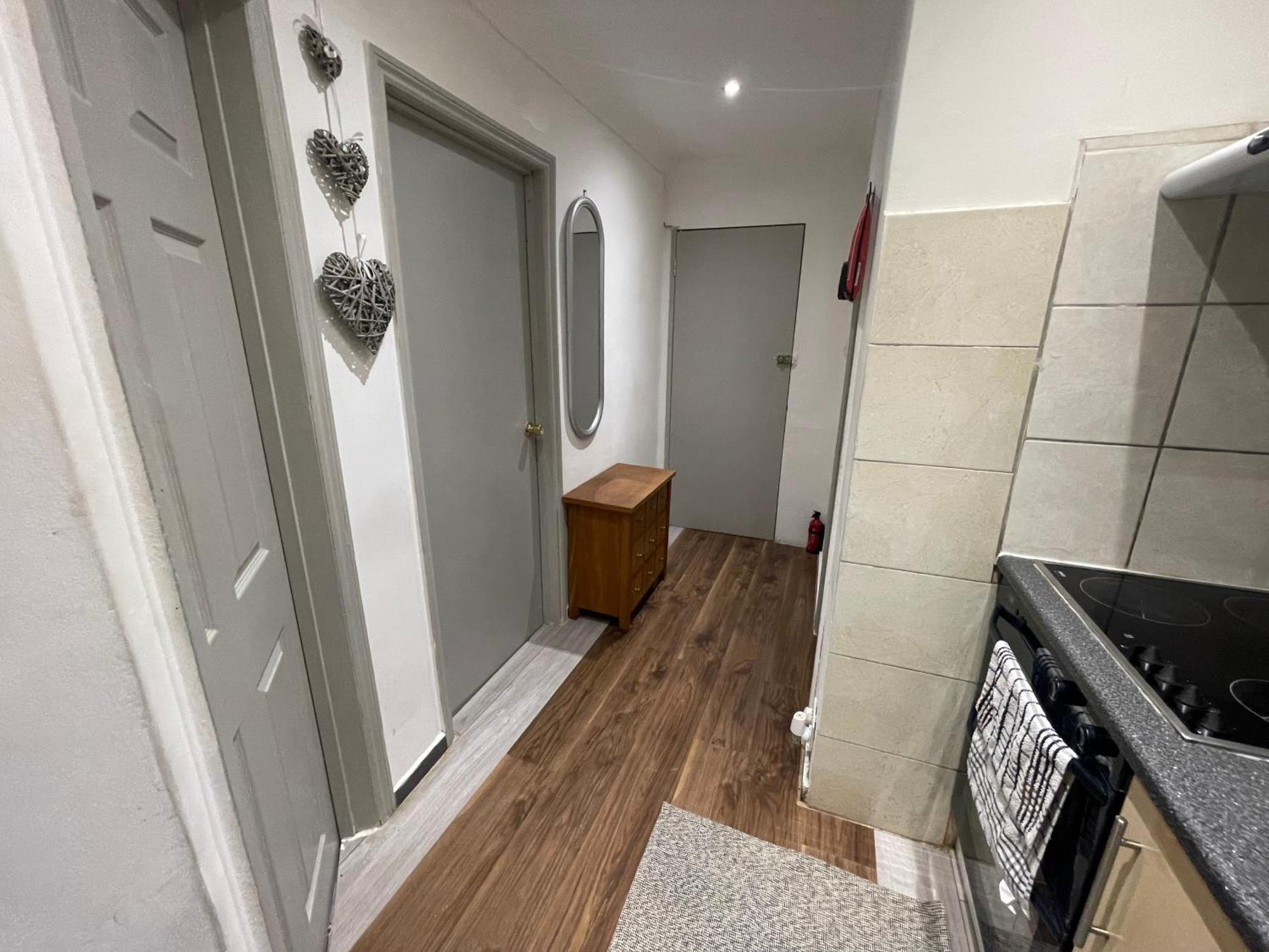 The Wood Apartment London Bagian luar foto
